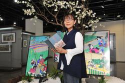 NTHU Museum Preparatory Office director Ma Mengjing at the opening of “Panorama of a Flourishing World.”