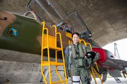 Captain Gao Ciyu, the first female pilot of the ROC Air Force. (Courtesy of the Military News Agency.)
