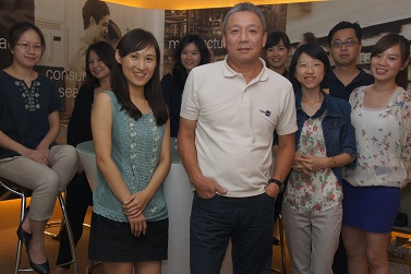 Steven Liau with CipherLab employees.