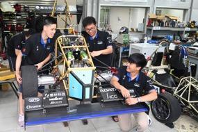 
NTHU Racing’s TH05 is the first four-wheel-drive racecar built by students in Taiwan.