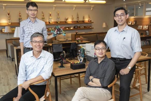 Team members from left to right: Associate Prof. Lu Ren-shuo, (呂仁碩) Prof. Hsieh Chih-cheng(謝志成), Prof. Lo Chung-chuan(羅中泉), and Prof. Tang Kea-tiong(鄭桂忠). 
