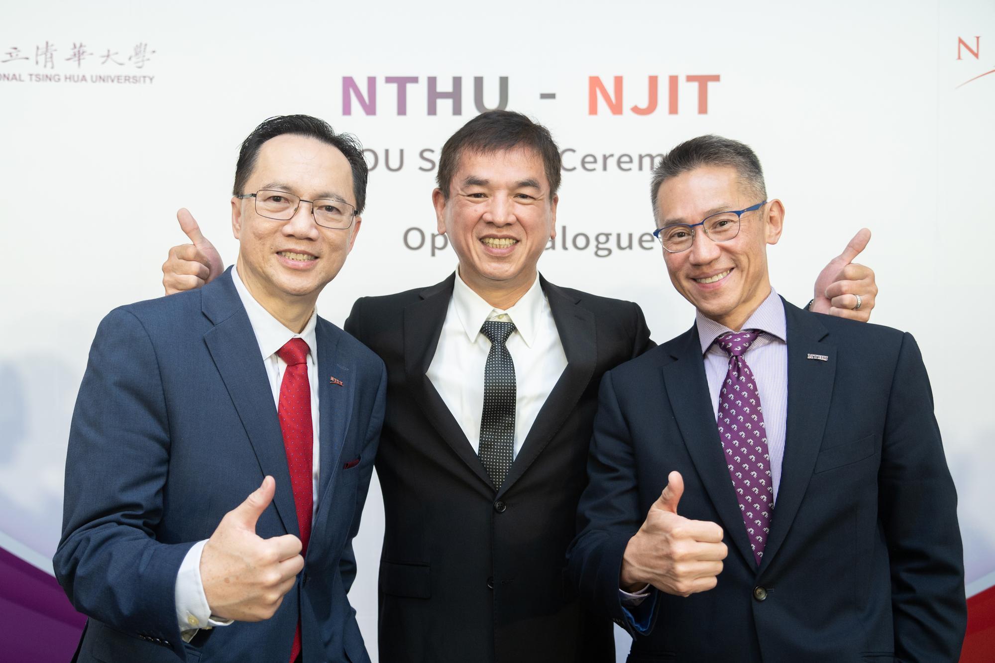 NTHU and NJIT alumnus Jordan Hu (center) was instrumental in arranging this cooperative arrangement.