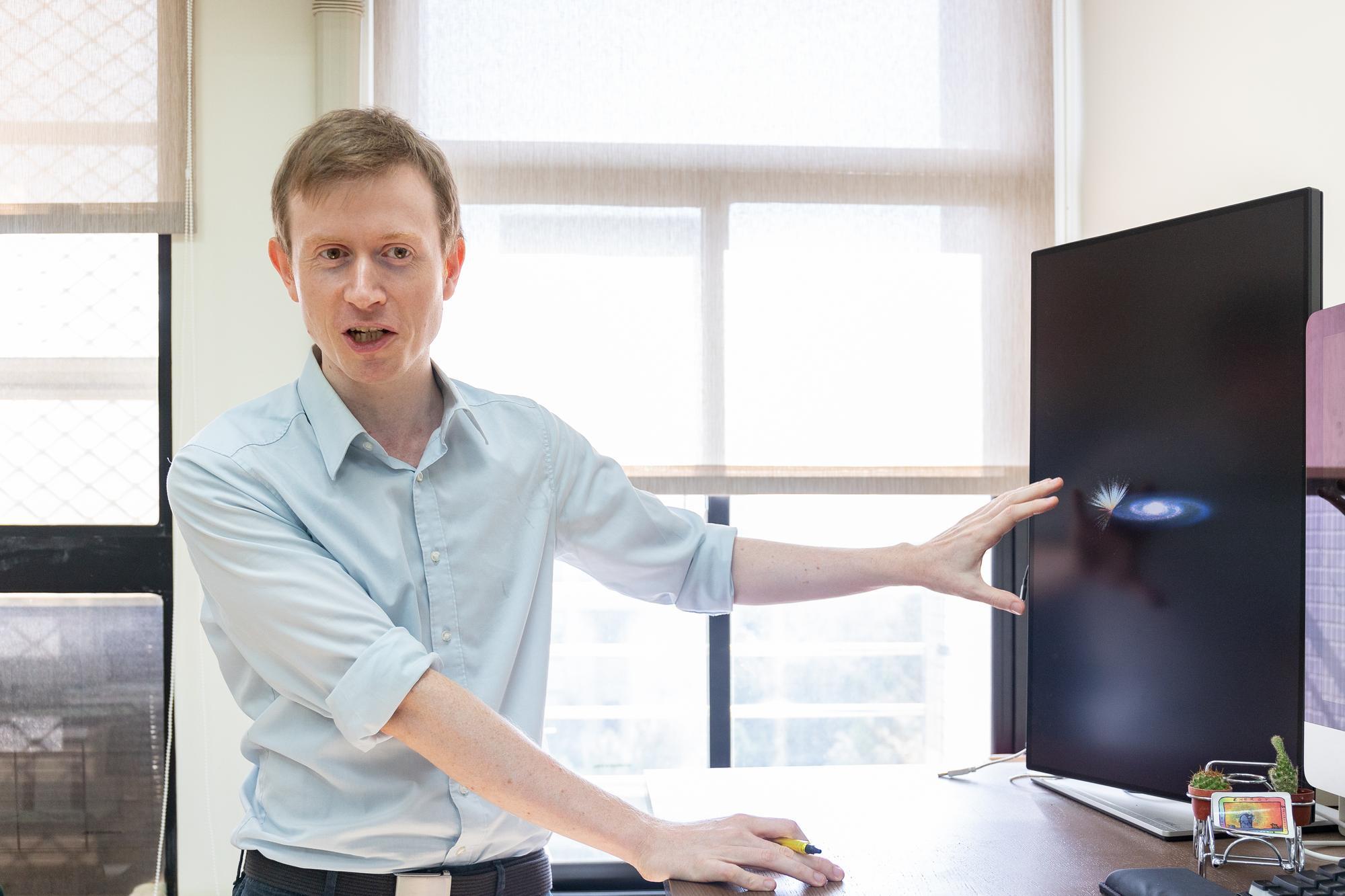 A Yushan Young Scholar, Dr. Andrew Cooper has been teaching in the Institute of Astronomy and Department of Physics at NTHU for four years.