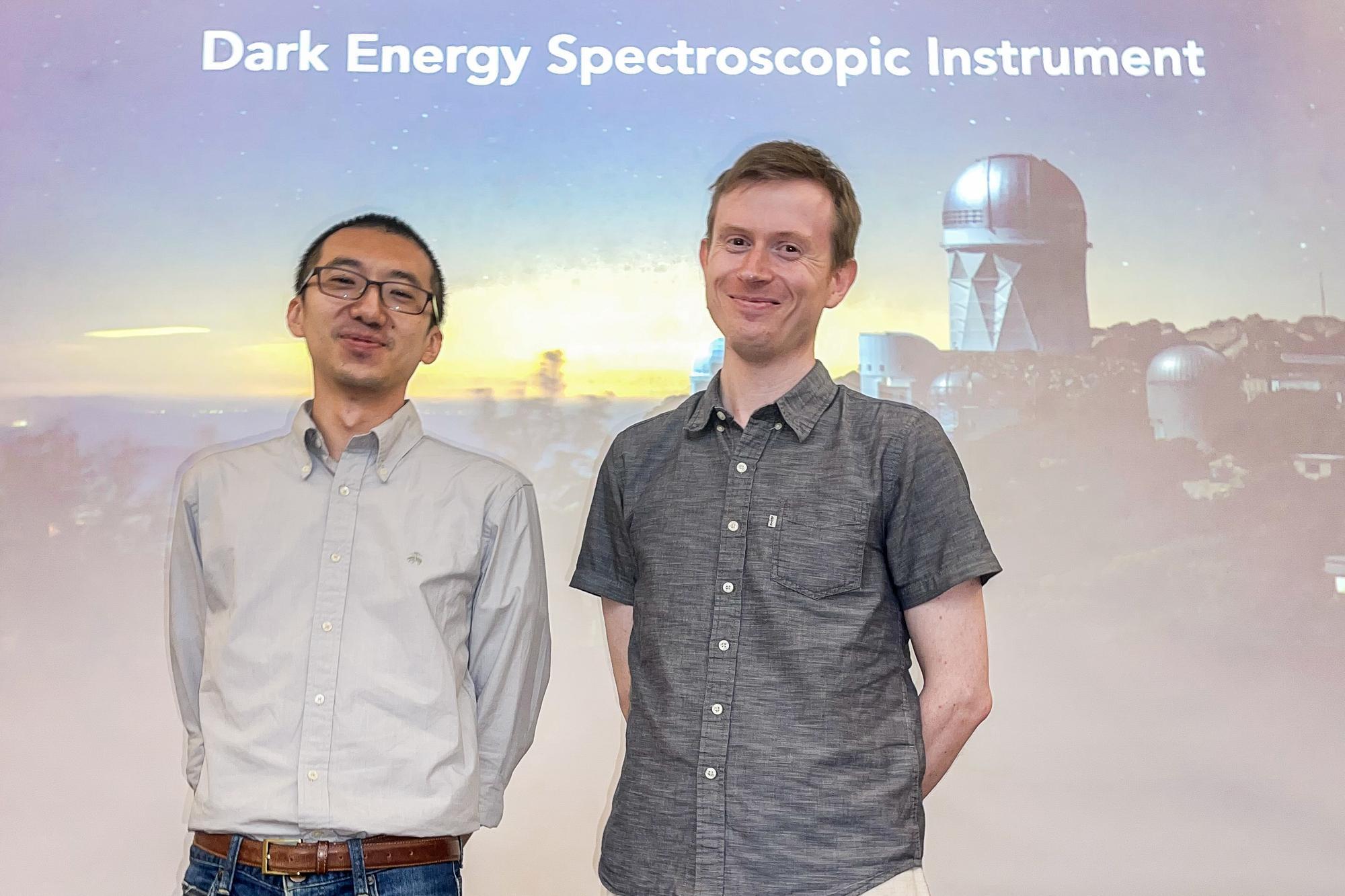 NTHU Assistant Prof. Andrew Cooper (right) and NTU Assistant Prof. Ting-wen Lan (藍鼎文) both participate in the DESI project.