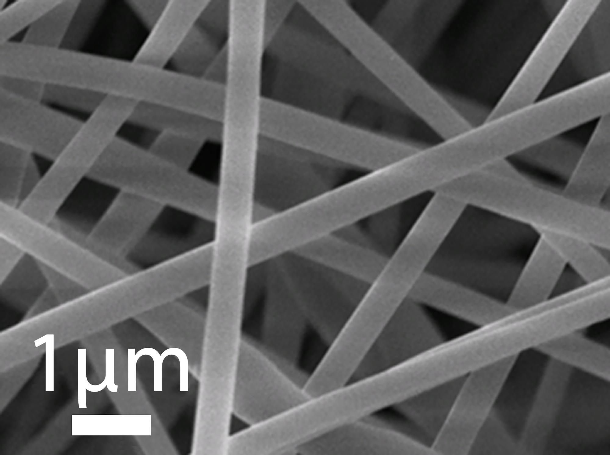 The microstructure of the super-cooling nanofiber captured under a scanning electron microscope.