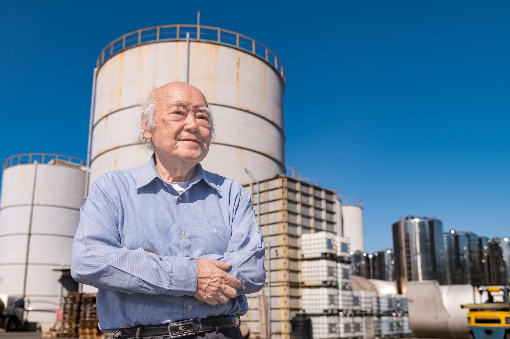 Chant Oil, founded by Dr. Yi-Fa Lee (李義發), is renowned for producing biodiesel worldwide.