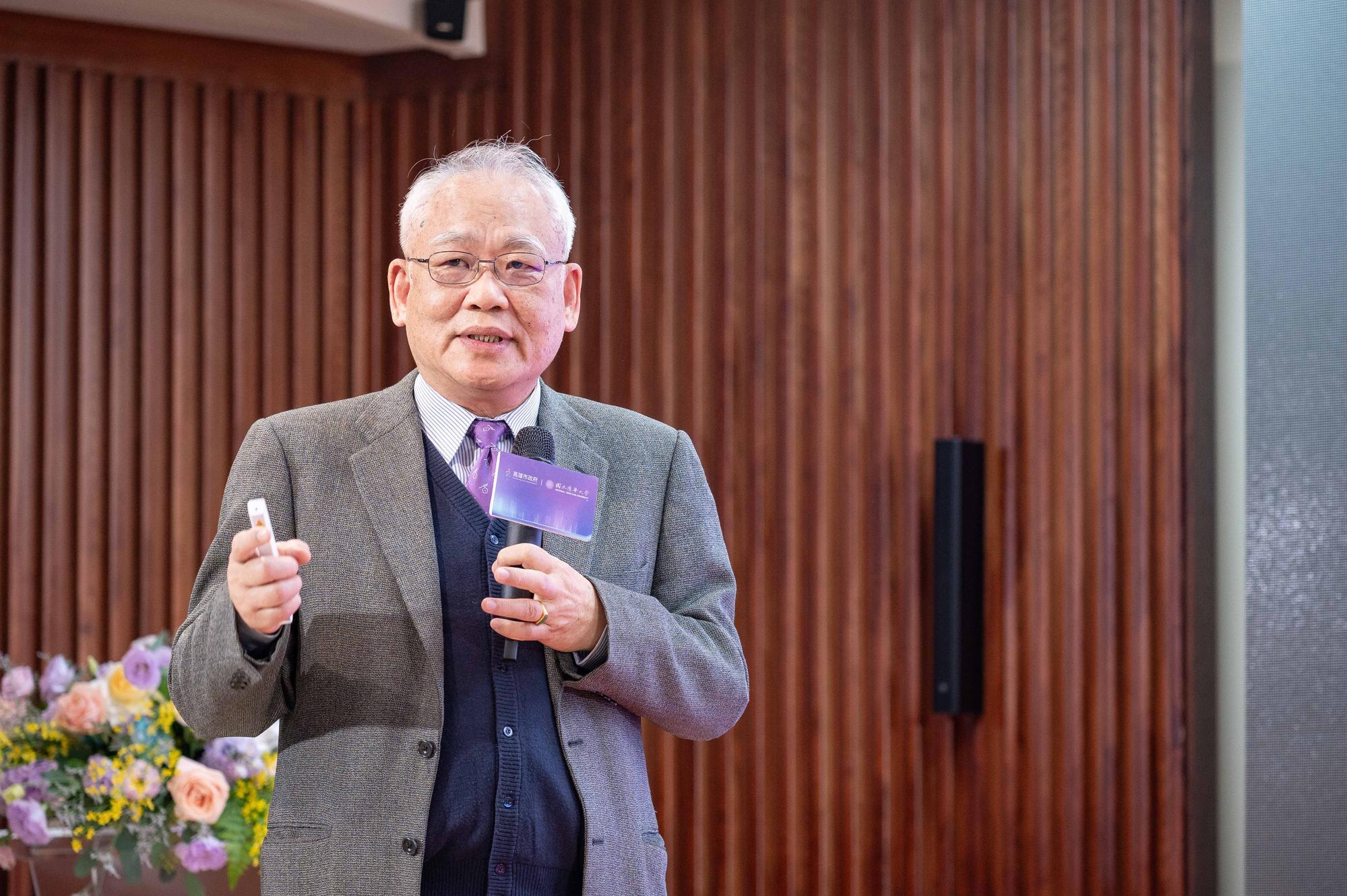 Senior Vice President Nyan-Hwa Tai (戴念華) foresees that within a decade, the NTHU Kaohsiung Branch Campus will accommodate hundreds of professors and thousands of research students.