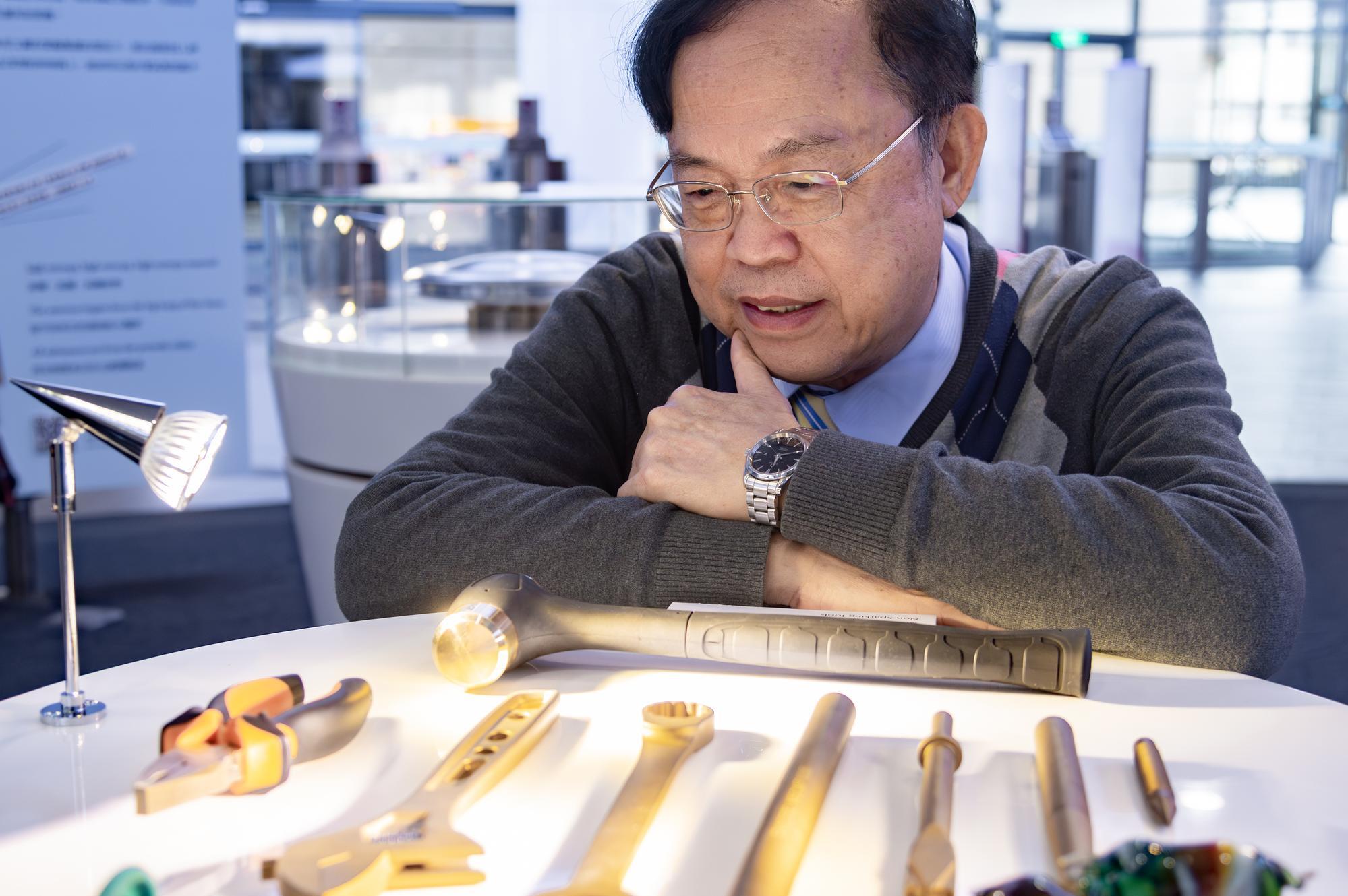 Chair Professor Jien-Wei Yeh (葉均蔚) from NTHU's Materials Science and Engineering has innovated several potential products, including spark-free and non-toxic high-entropy alloy hand tools for environments containing combustible vapor, gas, and powder, such as chemical plants, mines, and gas stations.