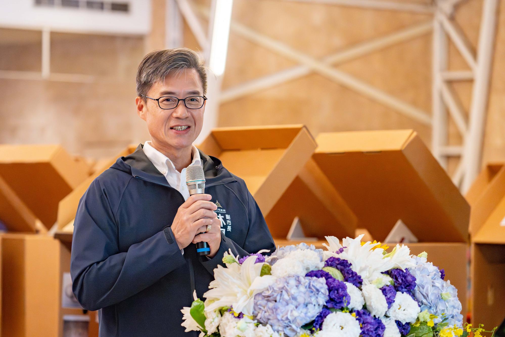 Kun-Han Lin, Deputy Mayor of Hsinchu City, emphasized the city government's continued collaboration with NTHU to advance arts education and cultural development.