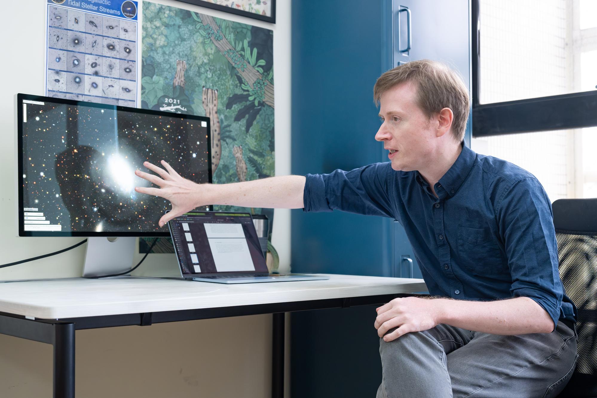 NTHU Associate Professor Andrew Cooper of the Institute of Astronomy develops theoretical models to help reconstruct the evolutionary histories of galaxies.