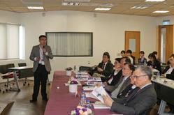 
Professor Lai Chih-huang (left), Dean of the College of Engineering addressing the Committee.