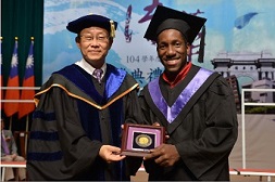 Haitian Bashir Bastien is the second foreign student to ever receive the Mei Yi-qi Memorial Medal.