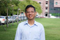 Professor Jang-ping Sheu of the Department of Computer Science.