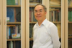 Professor Sheng-tsaing Tseng of the Institute of Statistics.