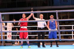 
In Chen’s (left) first match she scored a 5-0 victory over her Hungarian opponent to advance to the finals. (photo from official website of the International University Sports Federation)